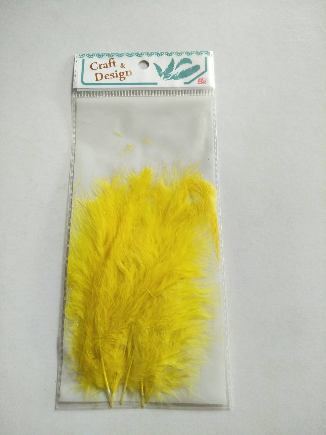 ขนนกฟูไซส์ Sสีเหลือง FT004Y